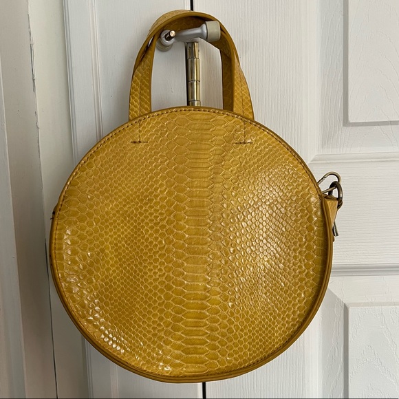 Street Level Handbags - Yellow Purse